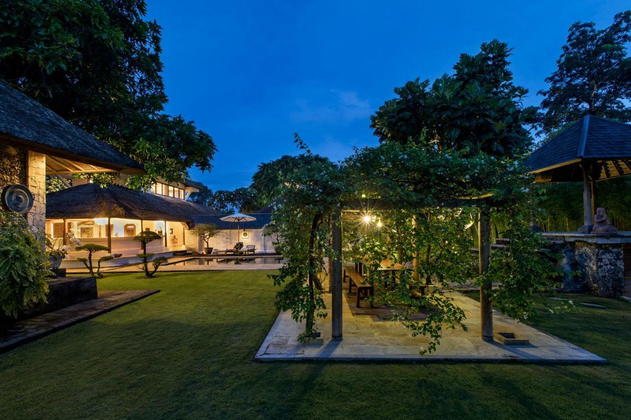 Wantilan Putih 3* Sanur (Bali)